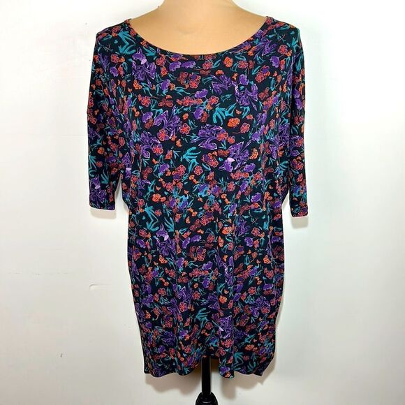 (3/$15) LulaRoe Irma size XXS. Floral print Oversized tunic - Picture 1 of 8